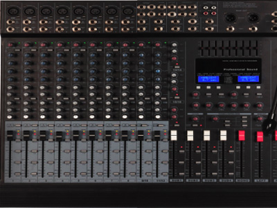 調(diào)音臺(tái)